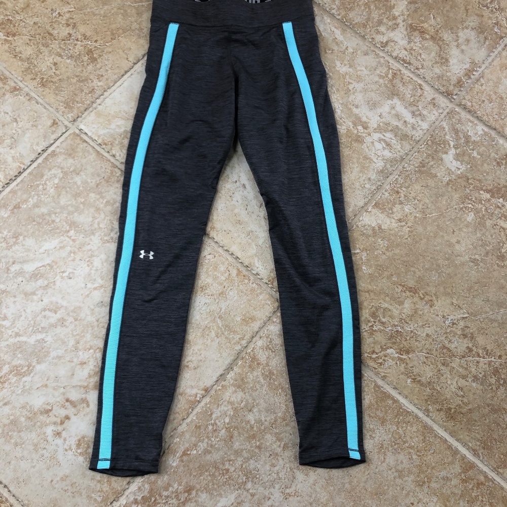 Women's Under Armour Leggings - Size Small